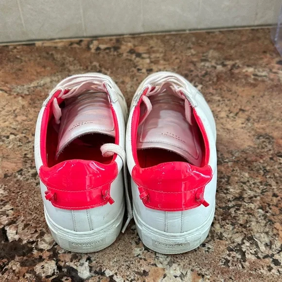 Givenchy White and Pink Lace-Up Sneakers - Picture 4 of 10